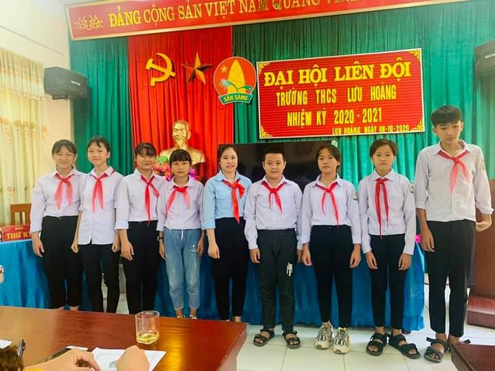 Hoạt động đoàn đội
