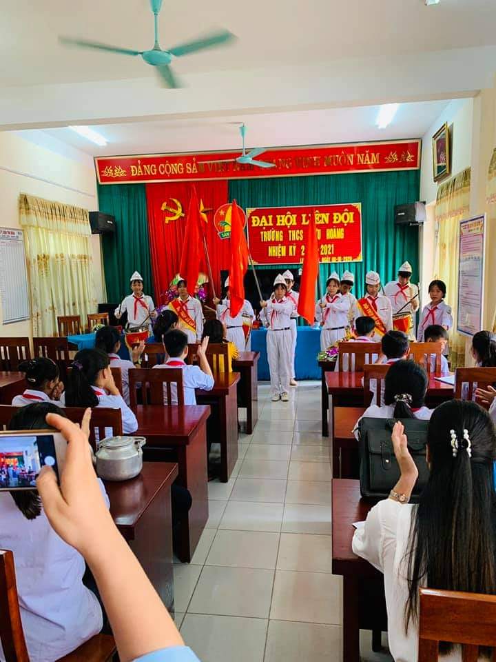 Hoạt động đoàn đội