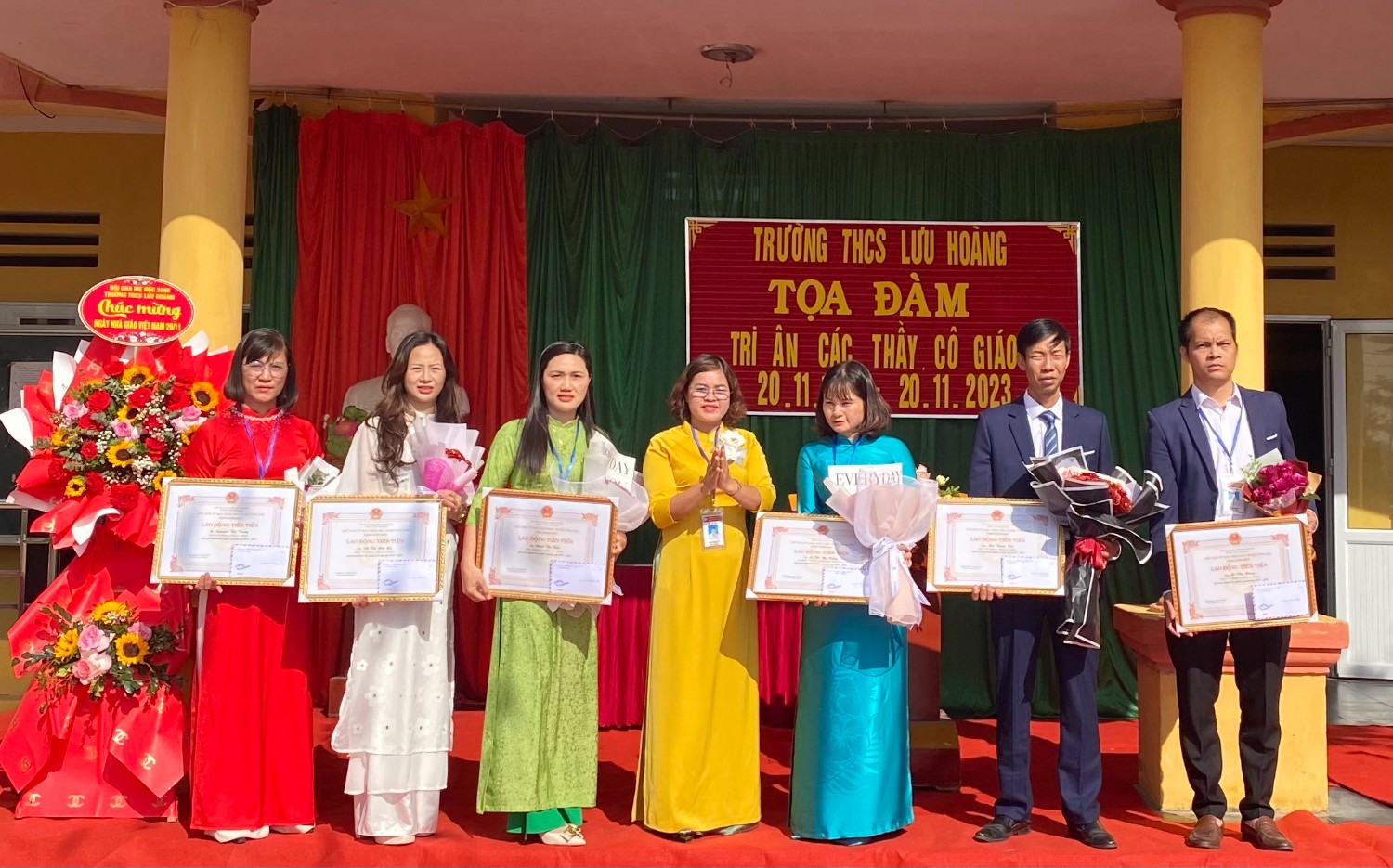 Năm học 2023-2024