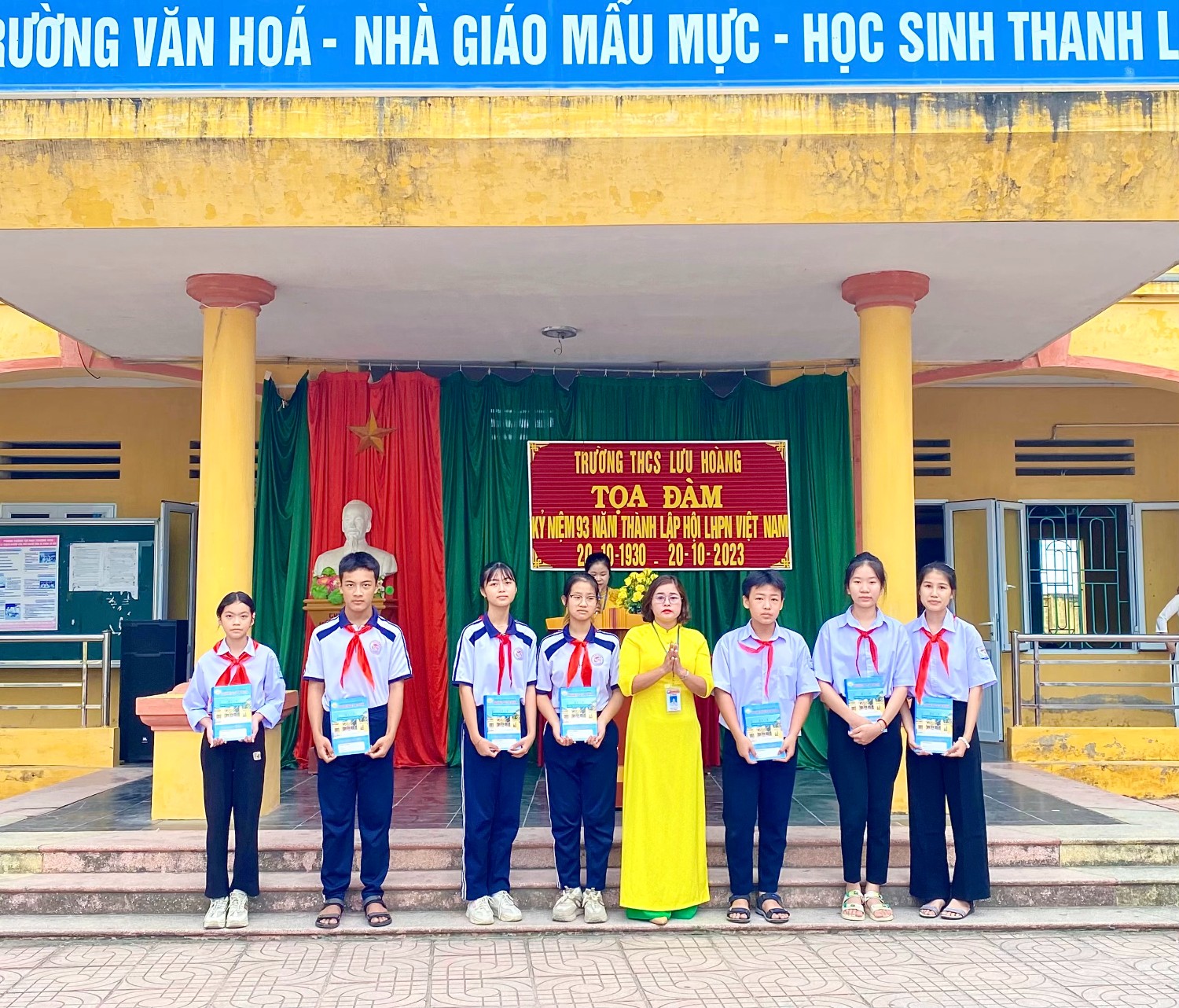 Năm học 2023-2024
